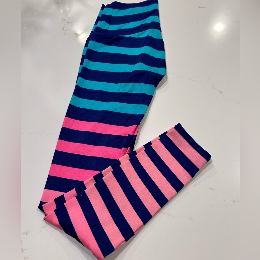 K Deer leggings Size M